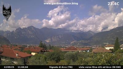 immagine della webcam nei dintorni di Nogaredo: webcam Arco