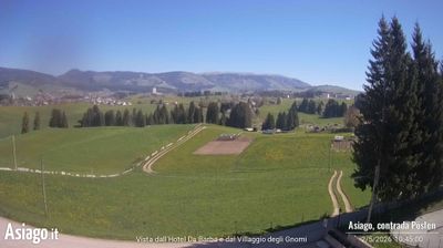 immagine della webcam nei dintorni di Borso del Grappa: webcam Altopiano di Asiago