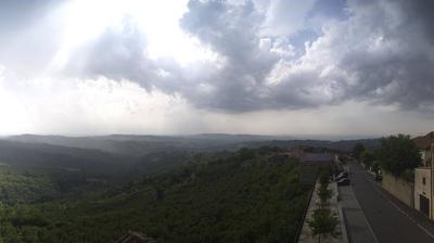 immagine della webcam nei dintorni di Carrù: webcam Albaretto della Torre