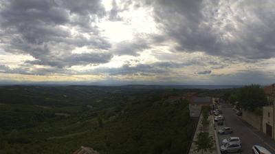 immagine della webcam nei dintorni di Benevello: webcam Albaretto della Torre