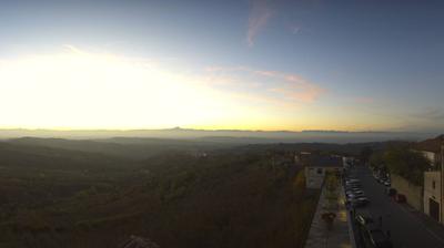 immagine della webcam nei dintorni di Magliano Alfieri: webcam Albaretto della Torre