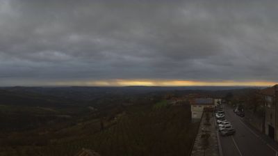 immagine della webcam nei dintorni di Sinio: webcam Albaretto della Torre