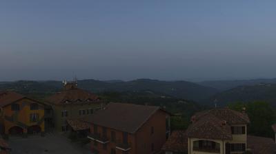 immagine della webcam nei dintorni di Bene Vagienna: webcam Serravalle Langhe