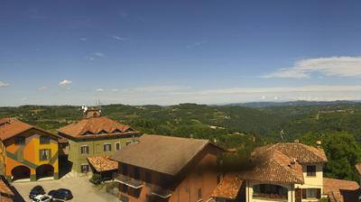 immagine della webcam nei dintorni di Mango: webcam Serravalle Langhe