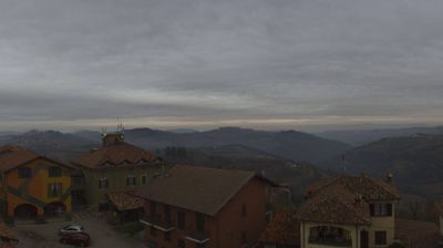 immagine della webcam nei dintorni di Magliano Alfieri: webcam Serravalle Langhe