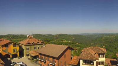 immagine della webcam nei dintorni di Roccavignale: webcam Serravalle Langhe