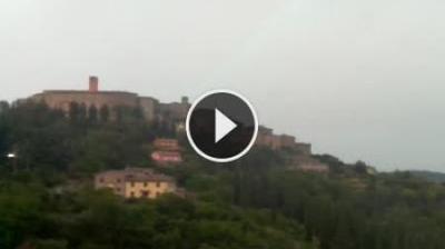 immagine della webcam nei dintorni di Marciano della Chiana: webcam Monte Santa Maria Tiberina