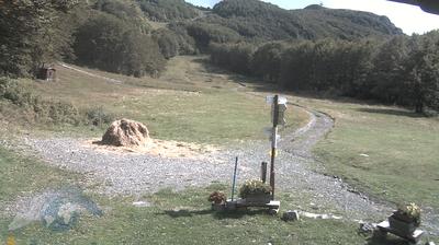 immagine della webcam nei dintorni di Carrega Ligure: webcam Santo Stefano d'Aveto