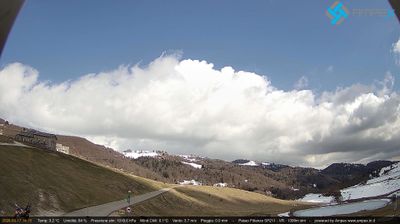 immagine della webcam nei dintorni di Erbezzo: webcam Passo delle Fittanze
