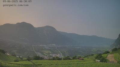 immagine della webcam nei dintorni di Appiano sulla Strada del Vino: webcam Cortaccia sulla Strada del Vino