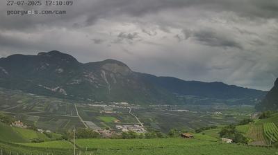 immagine della webcam nei dintorni di Aldino: webcam Cortaccia sulla Strada del Vino