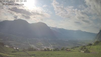 immagine della webcam nei dintorni di Bedollo: webcam Cortaccia sulla Strada del Vino
