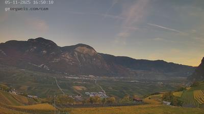 immagine della webcam nei dintorni di Fai della Paganella: webcam Cortaccia sulla Strada del Vino