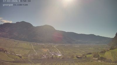 immagine della webcam nei dintorni di Palù del Fersina: webcam Cortaccia sulla Strada del Vino