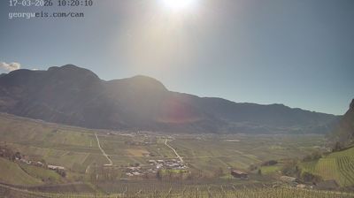 immagine della webcam nei dintorni di Palù del Fersina: webcam Cortaccia sulla Strada del Vino