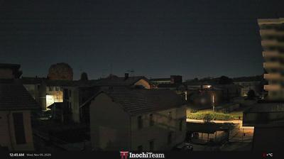 immagine della webcam nei dintorni di Meina: webcam Borgomanero