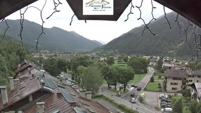 immagine della webcam nei dintorni di Dimaro Folgarida: webcam Carisolo