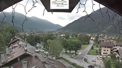 immagine della webcam nei dintorni di Dorsino: webcam Carisolo