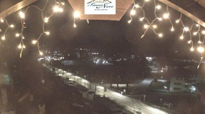 immagine della webcam nei dintorni di Passo Tonale: webcam Carisolo