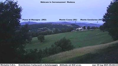 immagine della webcam nei dintorni di Carpineti: webcam Serramazzoni