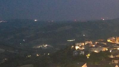 immagine della webcam nei dintorni di Savignano Irpino: webcam San Bartolomeo in Galdo