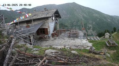 immagine della webcam nei dintorni di Ala di Stura: webcam Cantoira