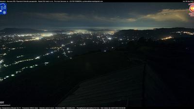 immagine della webcam nei dintorni di Castellafiume: webcam Serrone