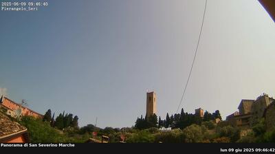 immagine della webcam nei dintorni di Gualdo: webcam San Severino Marche