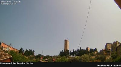 immagine della webcam nei dintorni di Bolognola: webcam San Severino Marche
