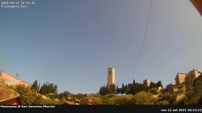 immagine della webcam nei dintorni di Colfiorito: webcam San Severino Marche