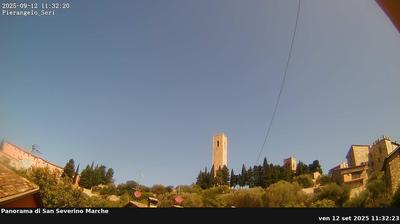 immagine della webcam nei dintorni di Fabriano: webcam San Severino Marche