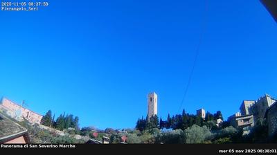 immagine della webcam nei dintorni di Maiolati Spontini: webcam San Severino Marche