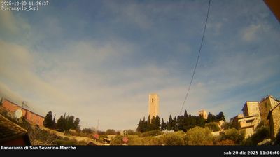 immagine della webcam nei dintorni di Pintura di Bolognola: webcam San Severino Marche