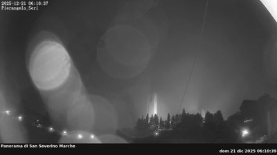 immagine della webcam nei dintorni di Osimo: webcam San Severino Marche