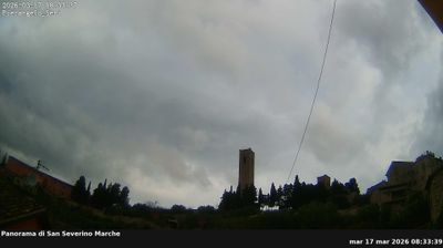 immagine della webcam nei dintorni di Fiastra: webcam San Severino Marche