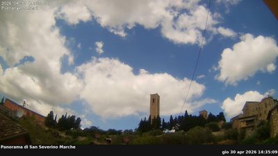 immagine della webcam nei dintorni di Maiolati Spontini: webcam San Severino Marche