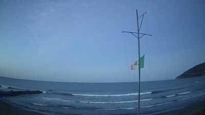 immagine della webcam nei dintorni di Lido Di Camaiore: webcam Marinella