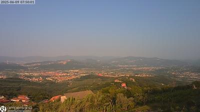 immagine della webcam nei dintorni di Marina Di Carrara: webcam Santo Stefano di Magra