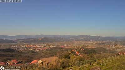 immagine della webcam nei dintorni di La Spezia: webcam Santo Stefano di Magra