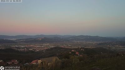 immagine della webcam nei dintorni di Massa: webcam Santo Stefano di Magra