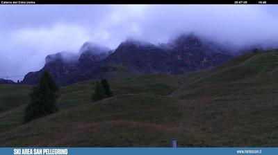 immagine della webcam nei dintorni di Masare': webcam Passo San Pellegrino