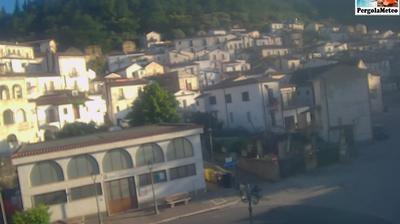 immagine della webcam nei dintorni di Grumento Nova: webcam Calvera