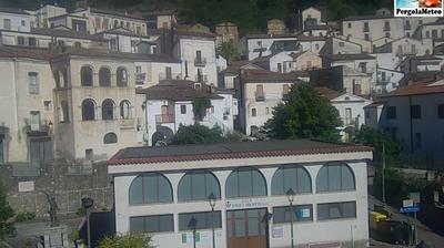 immagine della webcam nei dintorni di Monte Sirino: webcam Calvera