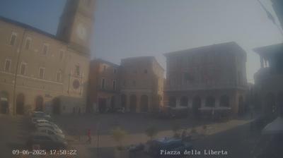 immagine della webcam nei dintorni di Porto San Giorgio: webcam Macerata