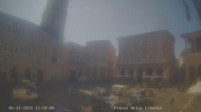 immagine della webcam nei dintorni di Porto San Giorgio: webcam Macerata