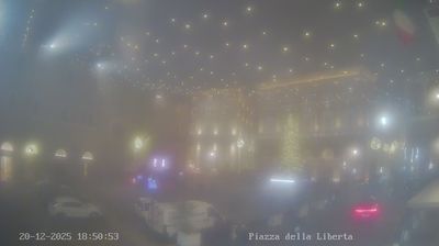 immagine della webcam nei dintorni di Treia: webcam Macerata