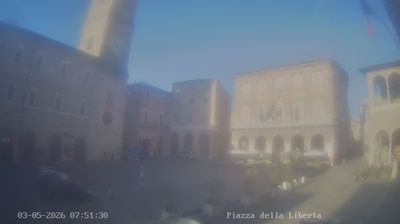 immagine della webcam nei dintorni di Santa Maria a Mare: webcam Macerata