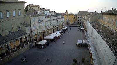 immagine della webcam nei dintorni di Porto San Giorgio: webcam Santa Maria a Mare