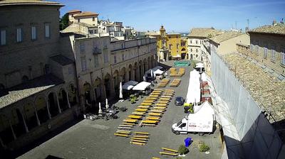 immagine della webcam nei dintorni di Civitanova Marche: webcam Fermo