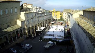 immagine della webcam nei dintorni di Macerata: webcam Fermo